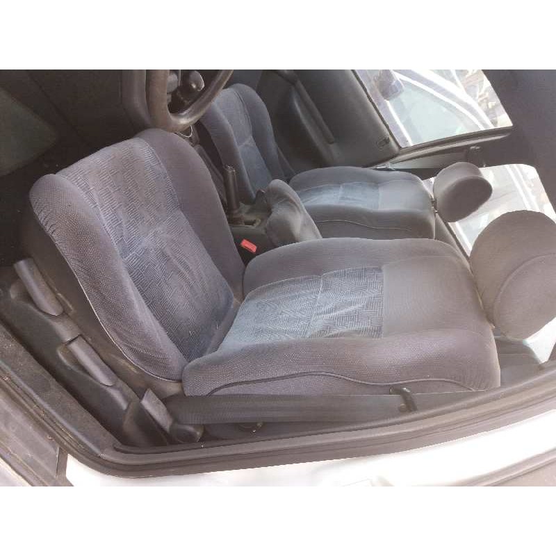 renault safrane (b54) 2.2 cat   |   0.92 - ... | 1992 | 137 cv / 101 kw del año 1992