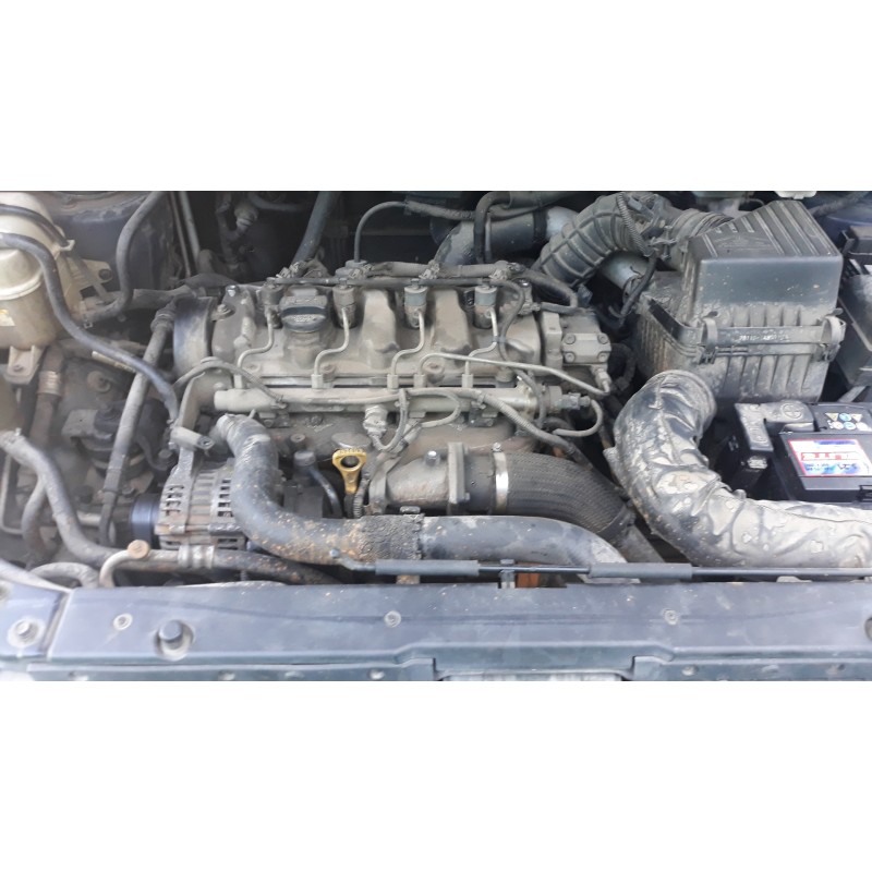 hyundai trajet (fo) 2.0 crdi gls   |   02.01 - 12.07 | 2001 - 2007 | 113 cv / 83 kw del año 2001