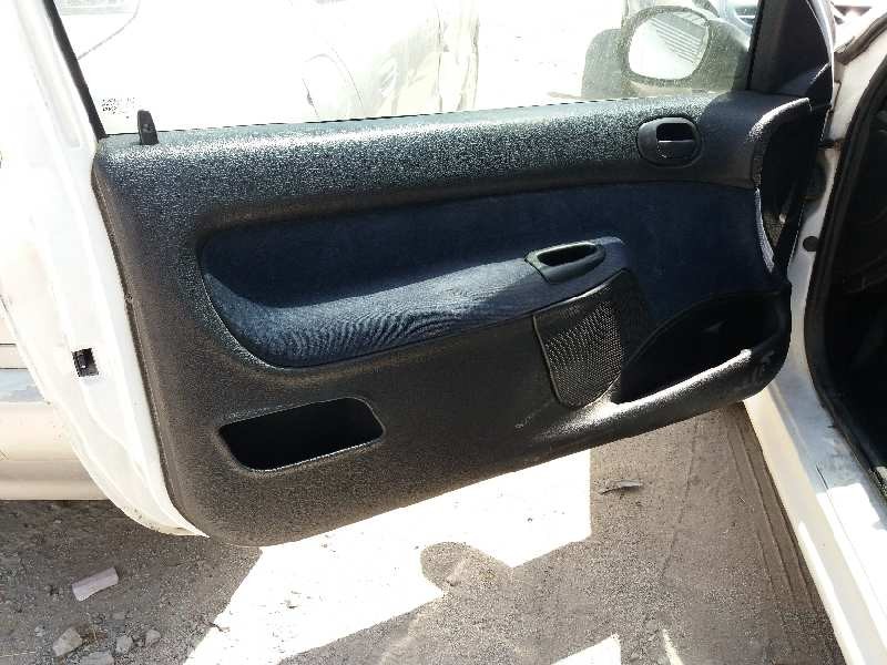 peugeot 206 berlina 1.9 diesel   |   0.98 - ... | 1998 | 69 cv / 51 kw del año 1998