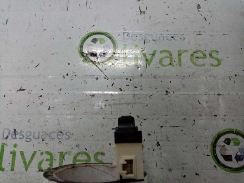 Recambio de mando elevalunas delantero derecho para  referencia OEM IAM  04760857AB 