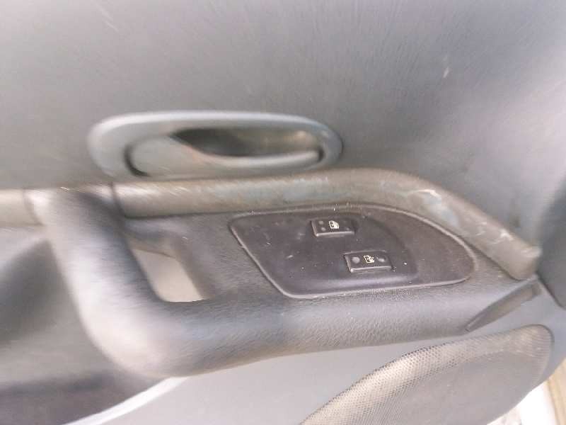 renault safrane (b54) 2.2 cat   |   0.92 - ... | 1992 | 137 cv / 101 kw del año 1992