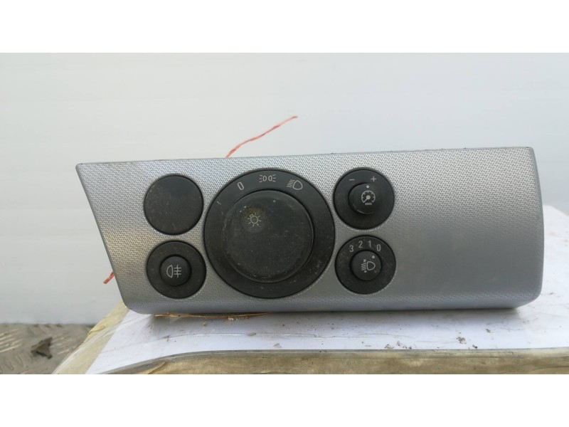 Recambio de mando luces para opel astra h berlina enjoy   |   01.04 - 12.07 | 2004 - 2007 | 105 cv / 77 kw referencia OEM IAM 13