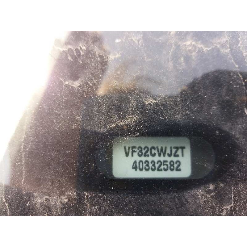 peugeot 206 berlina 1.9 diesel   |   0.98 - ... | 1998 | 69 cv / 51 kw del año 1998