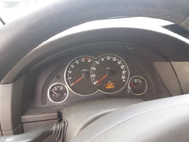 opel meriva 1.3 16v cdti cat (z 13 dt / ln9)   |   0.03 - 0.08 | 2003 - 2008 | 69 cv / 51 kw del año 2003