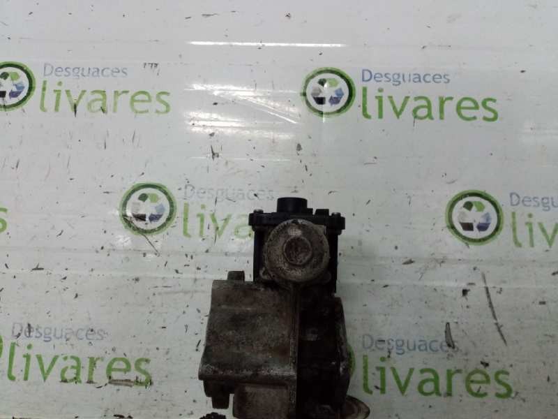 Recambio de valvula egr para  referencia OEM IAM  076131501B 