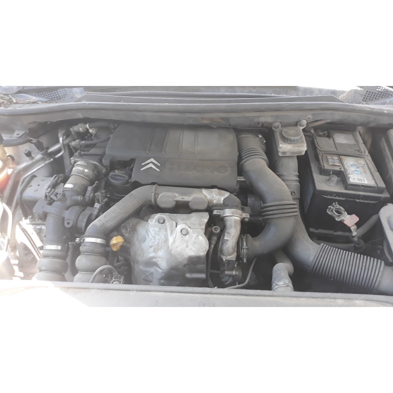 citroen c4 berlina 1.6 16v hdi   |   0.04 - ... | 2004 | 90 cv / 66 kw del año 2004