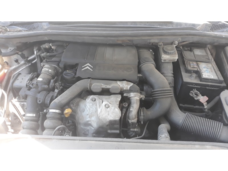 citroen c4 berlina 1.6 16v hdi   |   0.04 - ... | 2004 | 90 cv / 66 kw del año 2004