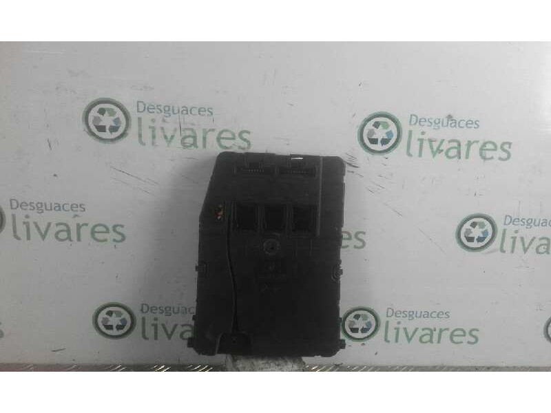 Recambio de caja reles / fusibles para renault scenic ii confort expression   |   06.03 - 12.05 | 2003 - 2005 | 113 cv / 83 kw r