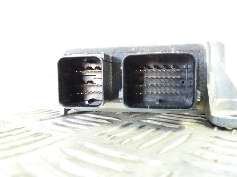 Recambio de centralita airbag para ford mondeo berlina (ge) trend   |   09.00 - 12.03 | 2000 - 2003 | 125 cv / 92 kw referencia 