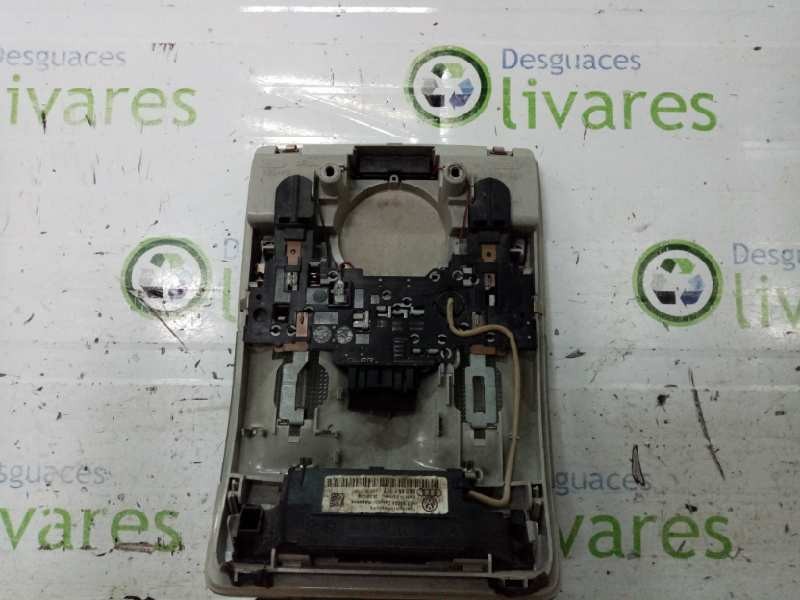 Recambio de luz interior para  referencia OEM IAM  8E0951177  Recambio de luz interior para  referencia OEM IAM  8E0951177