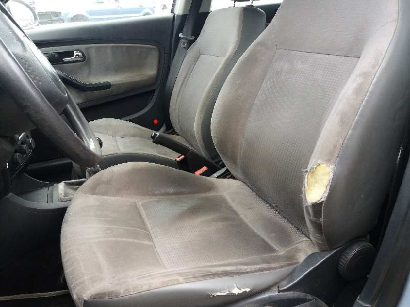 seat ibiza (6l1) 1.4 16v   |   0.02 - ... | 2002 | 75 cv / 55 kw del año 2002