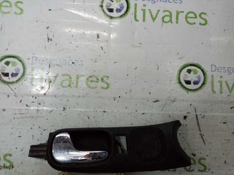 Recambio de maneta interior delantera izquierda para  referencia OEM IAM  8D1837019 