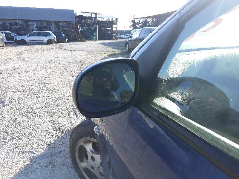 Recambio de retrovisor izquierdo para peugeot 206 berlina 1.4 hdi   |   0.98 - ... | 1998 | 68 cv / 50 kw referencia OEM IAM   