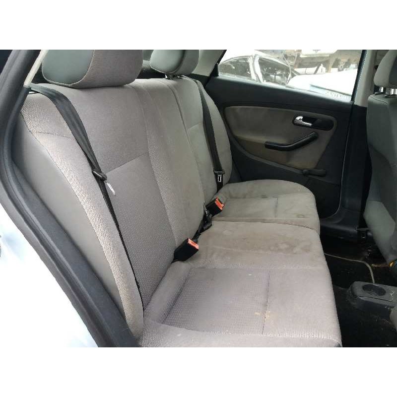 seat ibiza (6l1) 1.4 16v   |   0.02 - ... | 2002 | 75 cv / 55 kw del año 2002