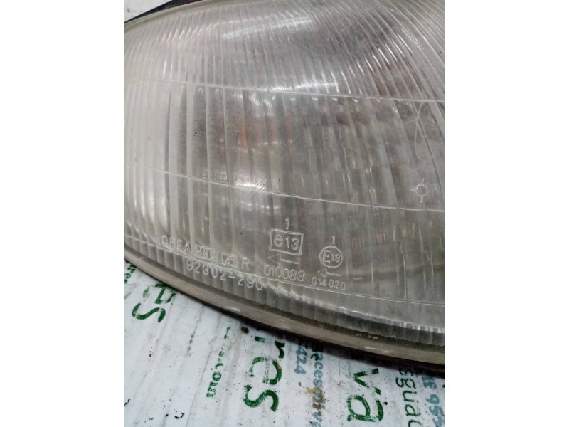 Recambio de piloto delantero derecho para  referencia OEM IAM 92302290  