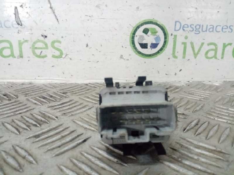 Recambio de mando elevalunas delantero izquierdo para renault megane ii classic berlina emotion   |   09.05 - 12.10 | 2005 - 201