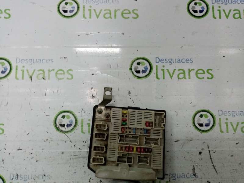 Recambio de caja reles / fusibles para renault scenic ii confort expression   |   06.03 - 12.05 | 2003 - 2005 | 82 cv / 60 kw re