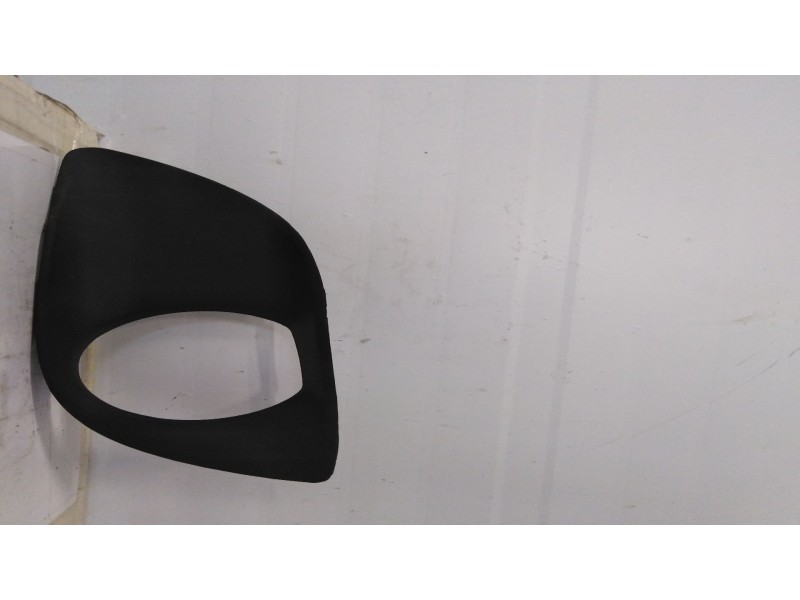 Recambio de rejilla paragolpes izquierda para  referencia OEM IAM 22335171  