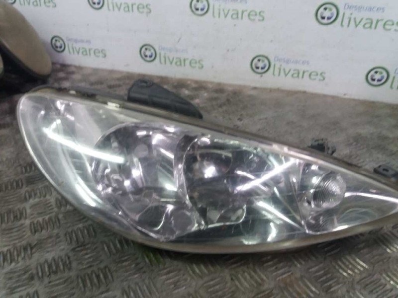 Recambio de faro derecho para peugeot 206 berlina x-line   |   10.02 - 12.10 | 2002 - 2010 | 75 cv / 55 kw referencia OEM IAM 62