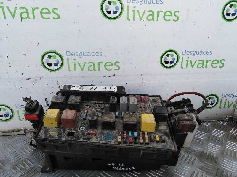 Recambio de caja reles / fusibles para opel astra h berlina enjoy   |   01.04 - 12.07 | 2004 - 2007 | 101 cv / 74 kw referencia 