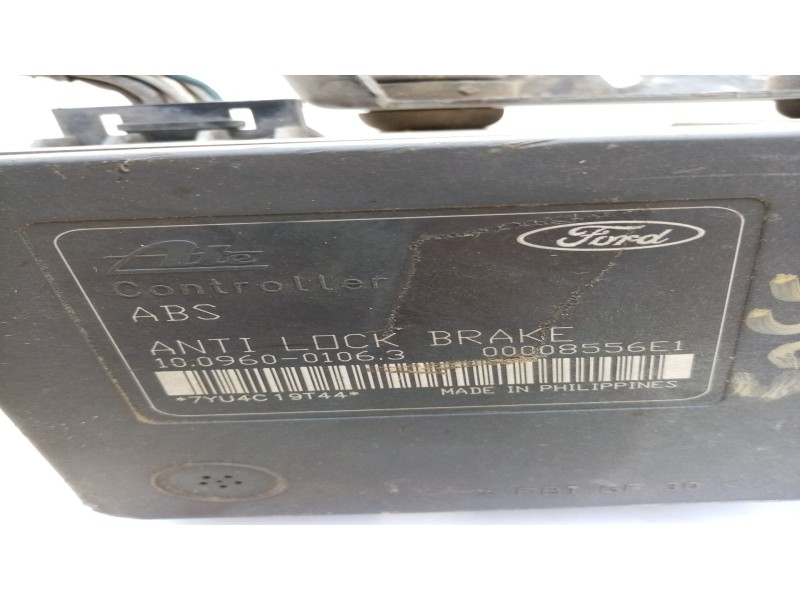 Recambio de abs para ford fiesta (cbk) ambiente   |   11.01 - 12.08 | 2001 - 2008 | 69 cv / 51 kw referencia OEM IAM 1520659 2s6