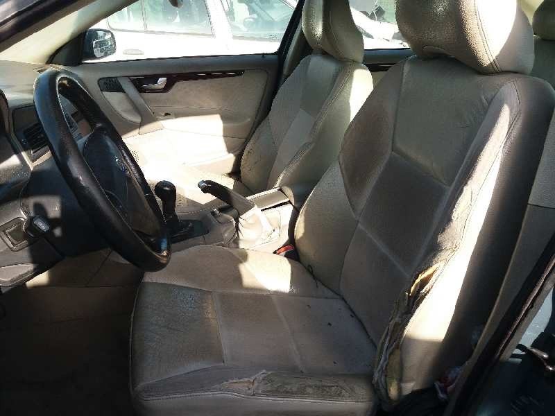 volvo s60 berlina 2.4 diesel cat   |   0.00 - ... | 2000 | 163 cv / 120 kw del año 2000