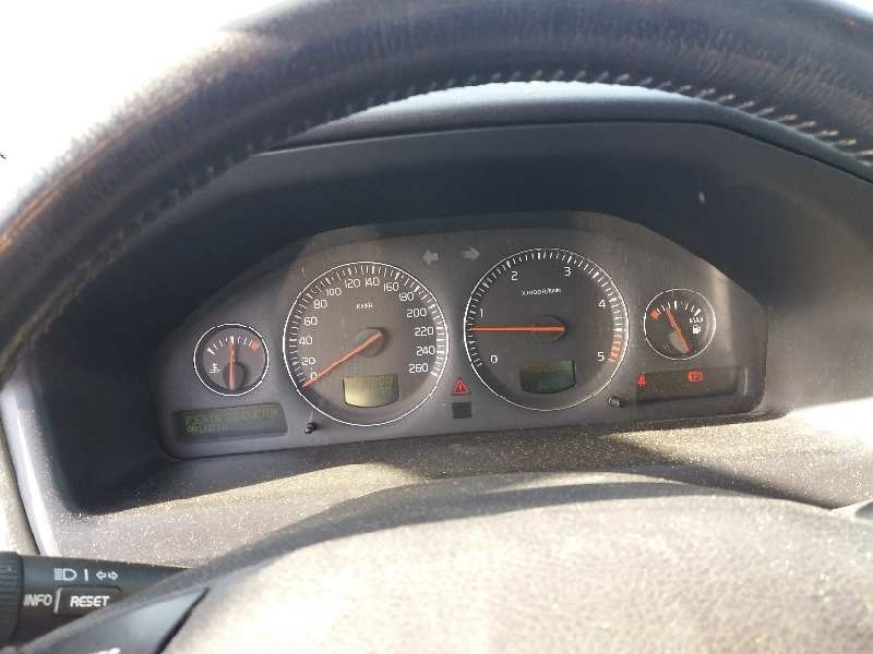 volvo s60 berlina 2.4 diesel cat   |   0.00 - ... | 2000 | 163 cv / 120 kw del año 2000