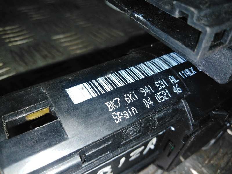 Recambio de mando luces para seat ibiza (6k1) stella   |   08.99 - 12.02 | 1999 - 2002 | 68 cv / 50 kw referencia OEM IAM 6K1941