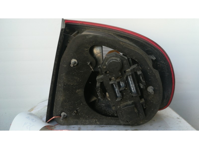 Recambio de piloto trasero izquierdo para seat toledo (1m2) signo   |   05.99 - 12.04 | 1999 - 2004 | 110 cv / 81 kw referencia 