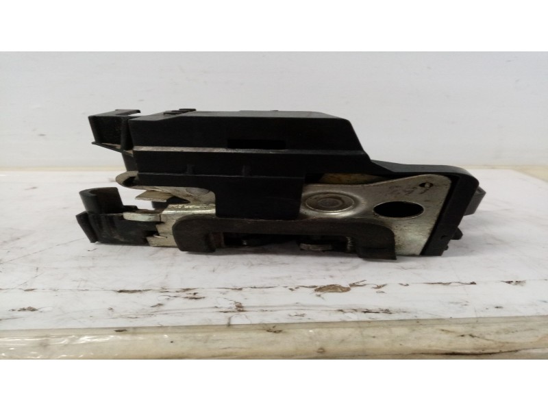 Recambio de cerradura puerta trasera derecha para  referencia OEM IAM B792  