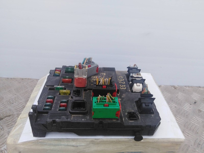 Recambio de caja reles / fusibles para peugeot 206 berlina    |   0.98 - ... | 1998 referencia OEM IAM  S118085220C 9652474780 Recambio de caja reles / fusibles para peugeot 206 berlina    |   0.98 - ... | 1998 referencia OEM IAM  S118085220C 9652474780