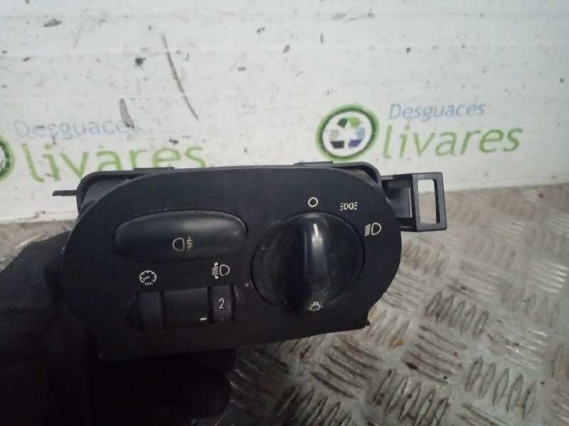 Recambio de mando luces para mg rover serie 75 (rj) 2.0 cdti classic   |   10.03 - 12.04 | 2003 - 2004 | 131 cv / 96 kw referenc