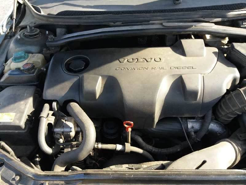 volvo s60 berlina 2.4 diesel cat   |   0.00 - ... | 2000 | 163 cv / 120 kw del año 2000