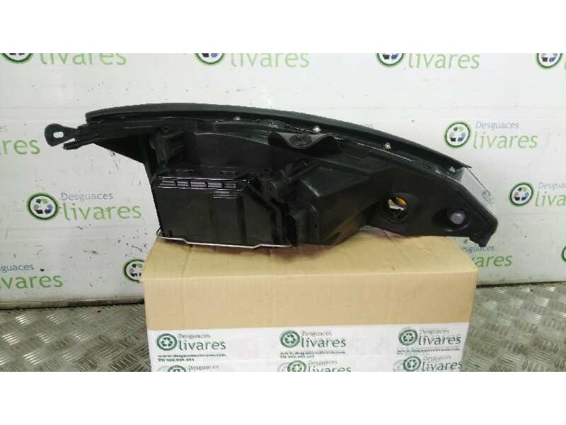 Recambio de faro derecho para  referencia OEM IAM 206348152  