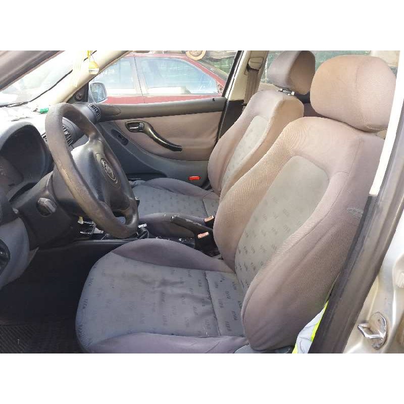 seat leon (1m1)    |   0.99 - 0.06 | 1999 - 2006 del año 1999