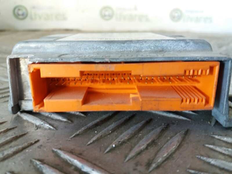 Recambio de centralita airbag para renault megane i classic (la0)    |   0.96 - 0.01 | 1996 - 2001 referencia OEM IAM 550548400 