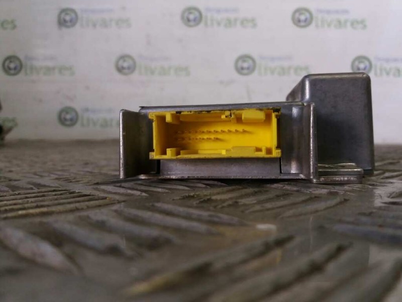 Recambio de centralita airbag para ford fiesta berlina valore   |   12.96 - 12.97 | 1996 - 1997 | 60 cv / 44 kw referencia OEM I