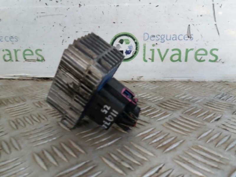 Recambio de caja precalentamiento para opel corsa c silverline   |   08.03 - 12.06 | 2003 - 2006 | 69 cv / 51 kw referencia OEM 