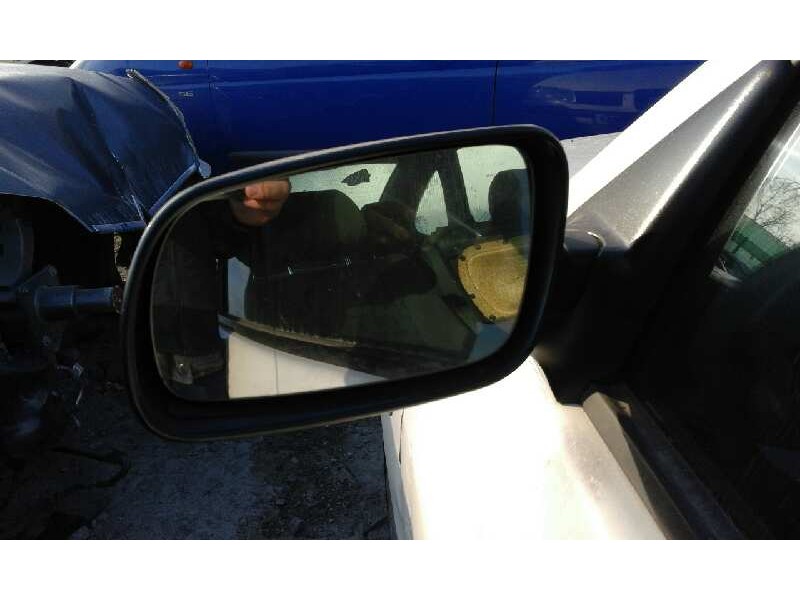 Recambio de retrovisor izquierdo para seat cordoba berlina (6k2) stella   |   08.99 - 12.03 | 1999 - 2003 | 60 cv / 44 kw refere