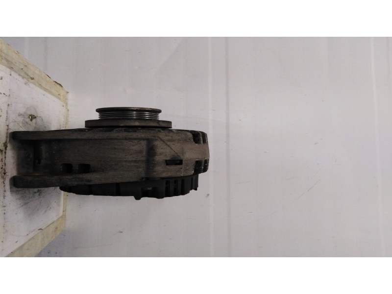 Recambio de alternador para  referencia OEM IAM 8200022774 2542470G SG12B038
