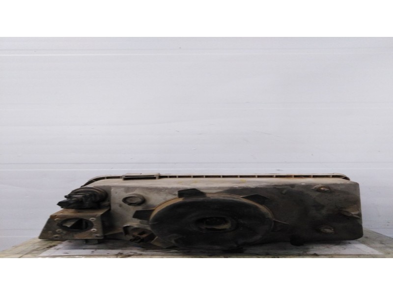 Recambio de faro derecho para peugeot boxer caja cerrada (rs2850)(230)(02) 1000  d   |   02.99 - ... | 1999 | 69 cv / 51 kw refe