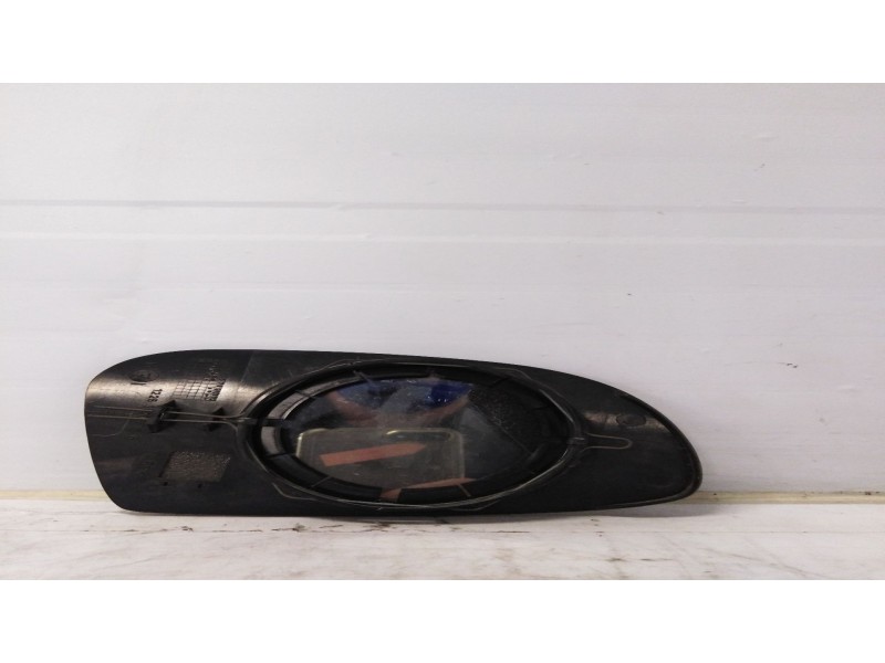Recambio de cristal retrovisor derecho para citroen saxo    |   0.96 - 0.99 | 1996 - 1999 referencia OEM IAM   