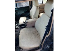 Recambio de asiento delantero izquierdo para jeep cherokee (xj) 2.5 remington   |   10.92 - ... | 1992 | 122 cv / 90 kw referenc