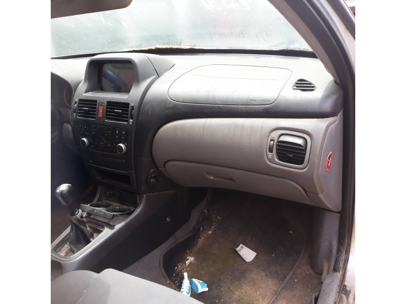 nissan almera (n16/e) 2.2 dci diesel cat   |   0.00 - ... | 2000 | 112 cv / 82 kw del año 2000