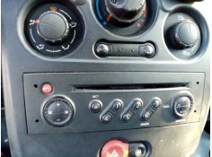 Recambio de sistema audio / radio cd para renault clio iii business   |   10.07 - 12.09 | 2007 - 2009 | 68 cv / 50 kw referencia