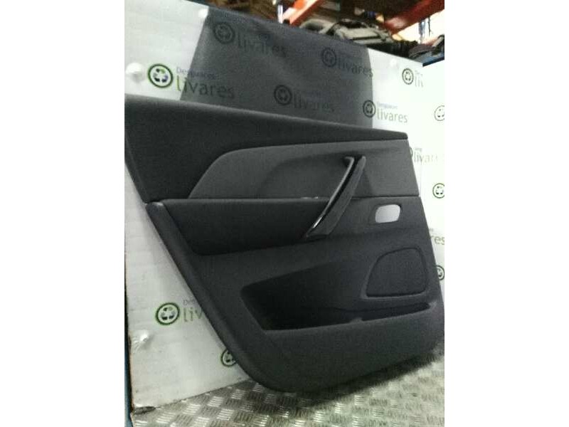 Recambio de guarnecido puerta trasera izquierda para  referencia OEM IAM   