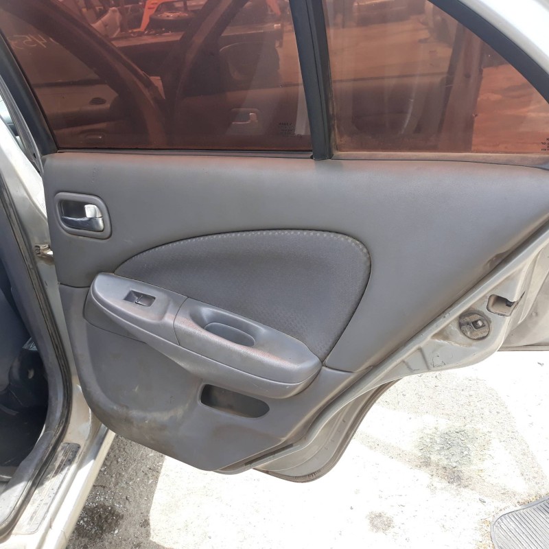 nissan almera (n16/e) 2.2 dci diesel cat   |   0.00 - ... | 2000 | 112 cv / 82 kw del año 2000