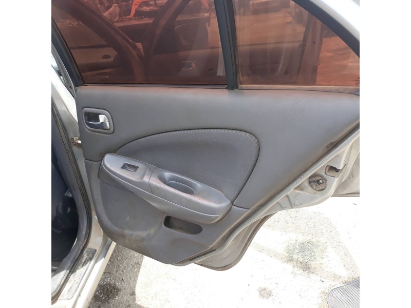 nissan almera (n16/e) 2.2 dci diesel cat   |   0.00 - ... | 2000 | 112 cv / 82 kw del año 2000