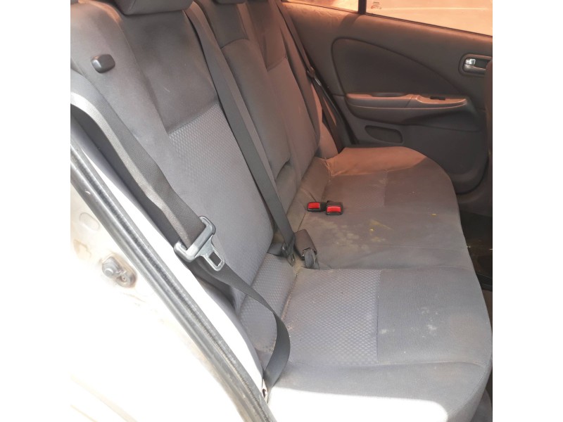 nissan almera (n16/e) 2.2 dci diesel cat   |   0.00 - ... | 2000 | 112 cv / 82 kw del año 2000