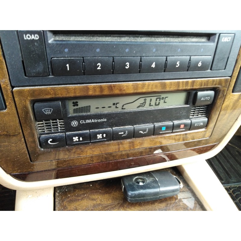 Recambio de mando climatizador para volkswagen passat berlina (3b3) 1.9 tdi   |   0.00 - ... | 2000 | 131 cv / 96 kw referencia 